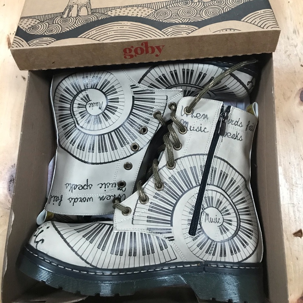 Goby boots, never worn.